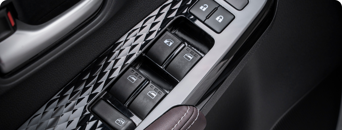 Controles eléctricos Toyota Yaris Sedán